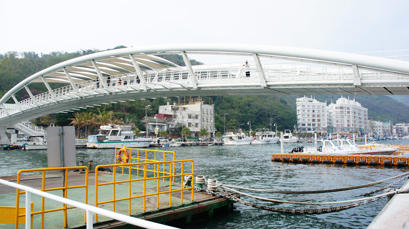 哈瑪星一號船渠景觀橋